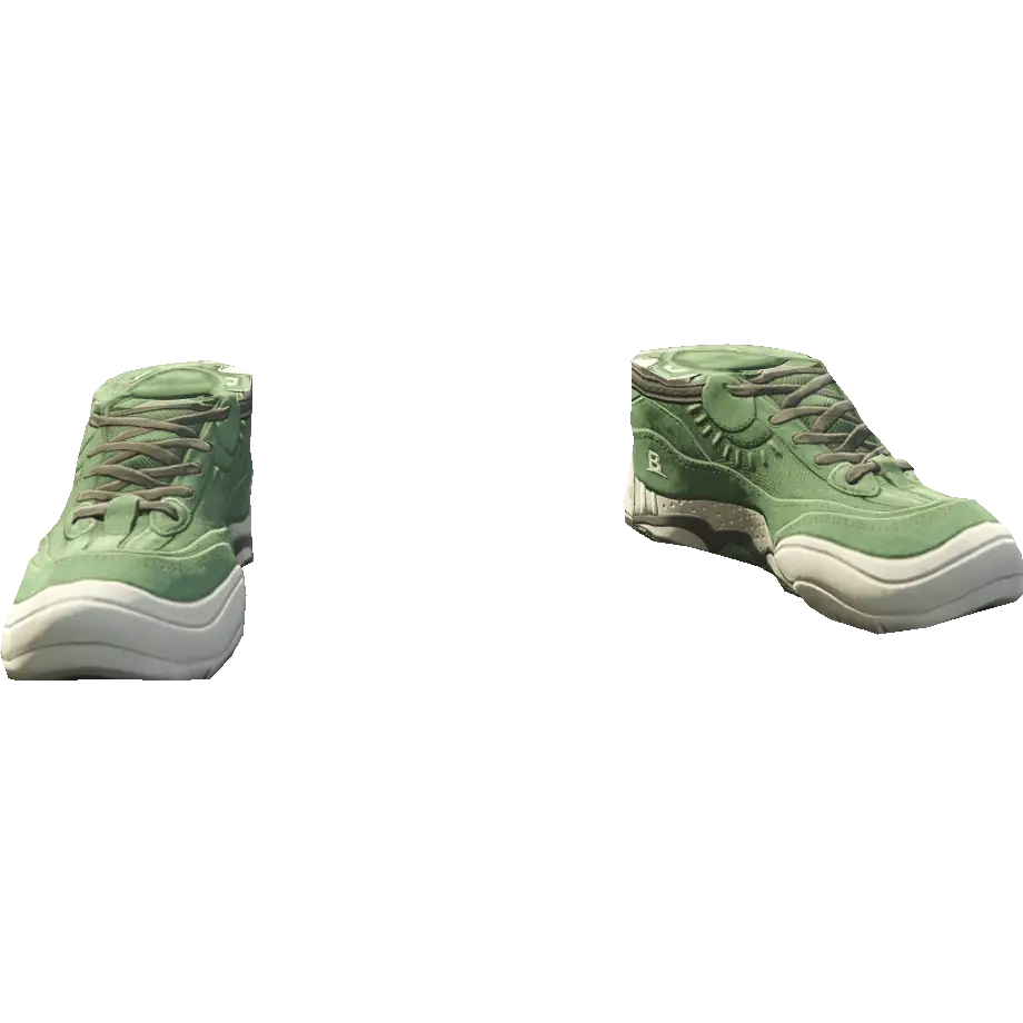 Кроссовки походные